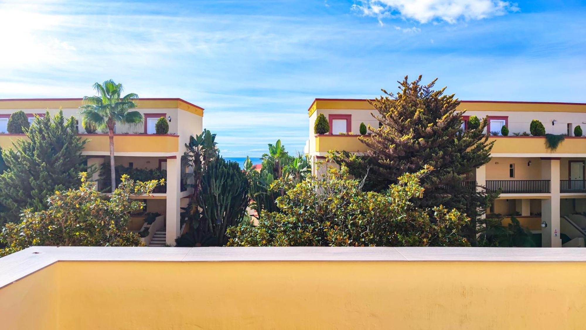 Oleholidays 226 Romana Playa Primera Linea De Mar マルベーリャ エクステリア 写真